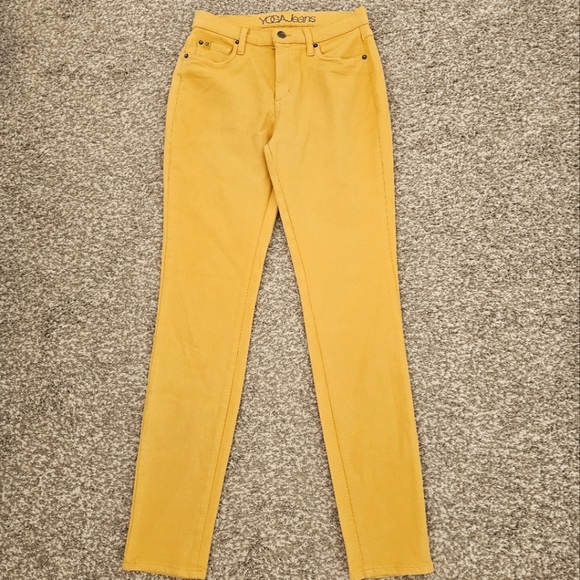 YOGA Women's Yellow Jeans sz 26 - Picture 1 of 6